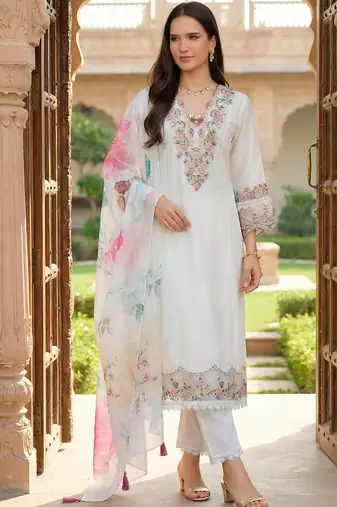 Women Floral Embroidered Regular Thread Work Kurta with Trousers & With Dupatta