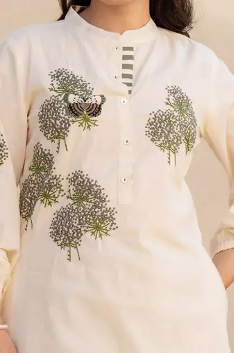 Floral Embroidered Mandarin Collar Pure Cotton A Line Kurta With Trousers