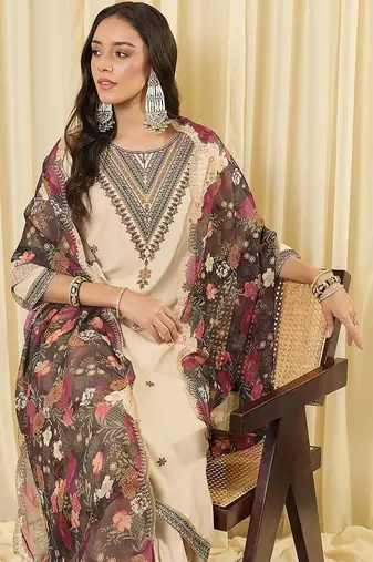 Women Floral Embroidered Regular Thread Work Kurta with Patiala & With Dupatta
