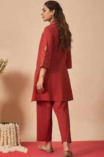 Women Motifs Embroidered Regular Thread Work Pure Cotton Kurta With Trousers