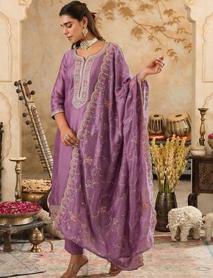 Women Ethnic Motifs Embroidered Regular Kurta with Trousers & With Dupatta 1