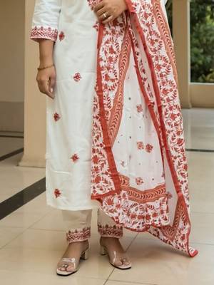 Floral Embroidered Pure Cotton Kurta With Trousers & Dupatta 6