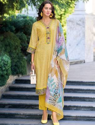 Women Floral Embroidered Thread Work Linen Kurta with Trousers & With Dupatta 4