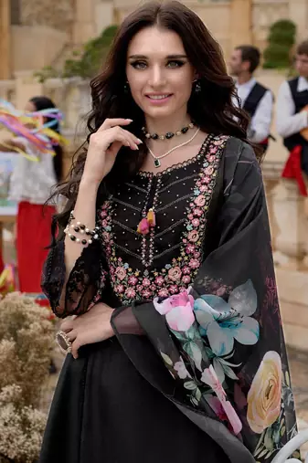 Floral Yoke Design Thread Work A-Line Kurta With Trousers & Dupatta