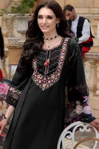 Floral Yoke Design Thread Work A-Line Kurta With Trousers & Dupatta