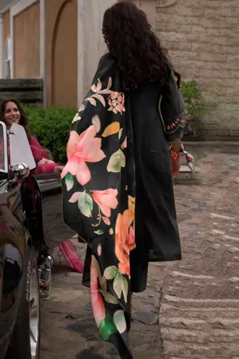 Floral Yoke Design Thread Work A-Line Kurta With Trousers & Dupatta