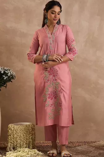 Women Floral Embroidered Regular Thread Work Kurta with Trousers