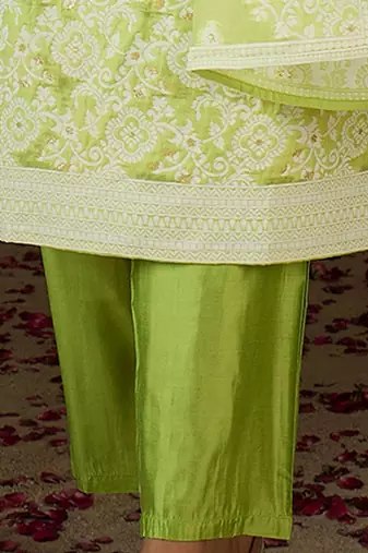 Women Ethnic Motifs Regular Kurta with Trousers & With Dupatta