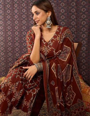 Women Ethnic Motifs Printed Regular Pure Cotton Kurta Trousers With Dupatta 7