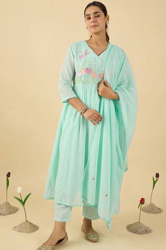 women floral embroidered cotton kurta with trousers & dupatta