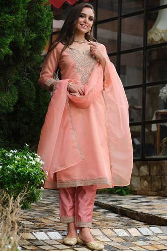 Floral Yoke Design Notch Neck Straight Kurta With Trousers & Dupatta