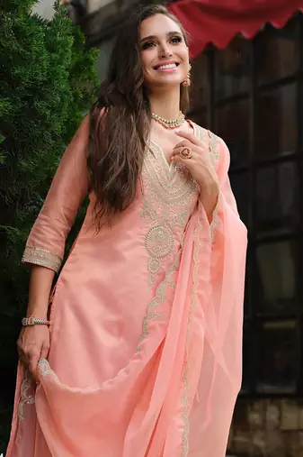 Floral Yoke Design Notch Neck Straight Kurta With Trousers & Dupatta