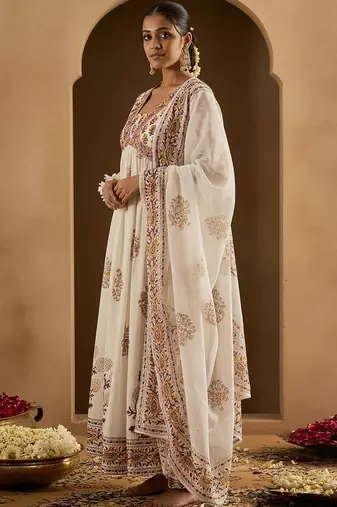 Ethnic Motifs Printed Empire Pure Cotton Anarkali Kurta With Trousers & Dupatta