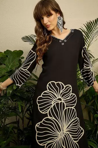Women Floral Printed Thread Work Kurta with Palazzos