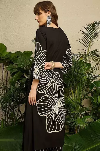 Women Floral Printed Thread Work Kurta with Palazzos