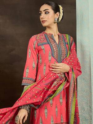Ethnic Motifs Printed  Cotton Straight Kurta With Trousers & Dupatta 2