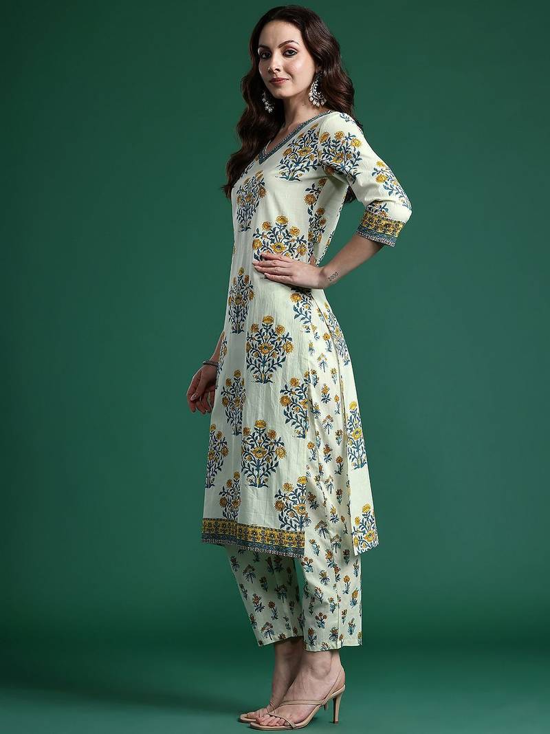 Floral Printed Regular Pure Cotton Kurta with Trousers & Dupatta