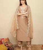 Floral Embroidered Thread Work Straight Kurta With Trousers & Dupatta