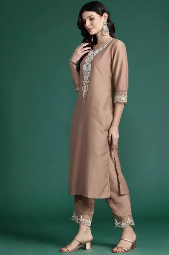 Floral Embroidered Thread Work Kurta With Trousers & Dupatta