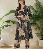 Women Floral Printed Regular Kurta with Trousers