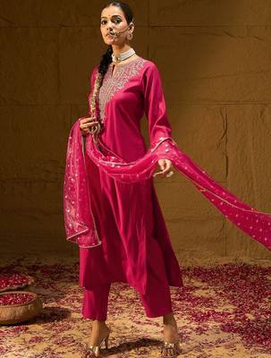 Ethnic Motifs Yoke Design Straight Zari Liva Kurta with Trousers & Dupatta 1