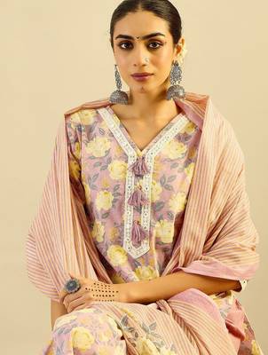 Floral Printed Embellished  Cotton Straight Kurta with Trouser And Dupatta 1