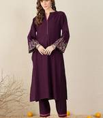 Floral Embroidered Mandarin Collar Thread Work Straight Kurta & Trousers