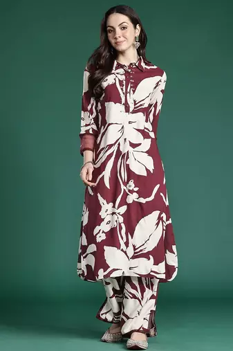 Women Floral Printed Sequinned Kurta with Trousers