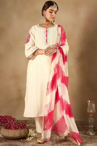 Women Ethnic Motifs Embroidered Regular Kurta with Trousers & With Dupatta