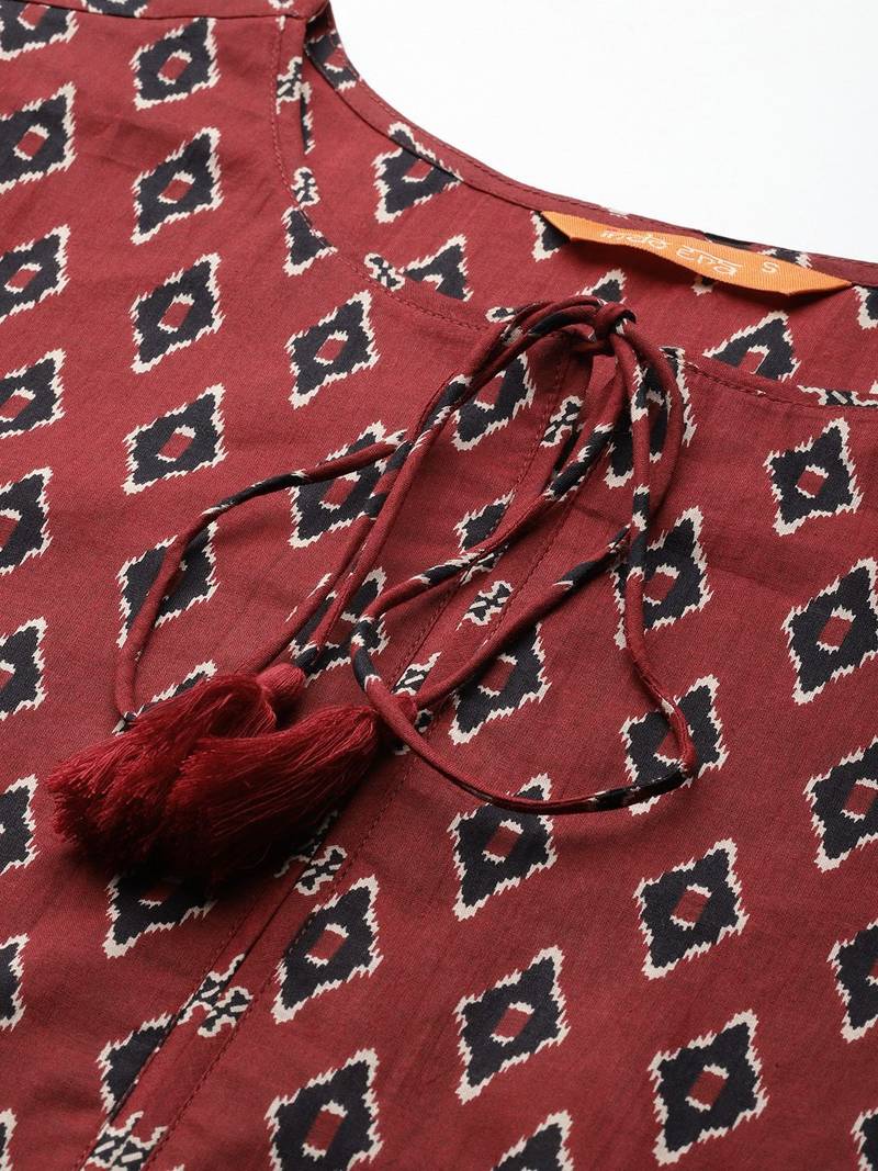Ethnic Motifs Printed Pure Cotton Kurta with Trousers