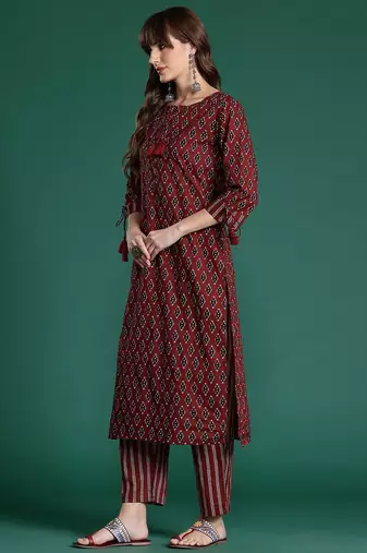 Ethnic Motifs Printed Pure Cotton Kurta with Trousers