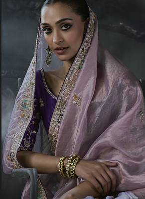 Lilac tissue silk blend embroidered saree with purple blouse 4