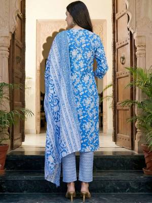 Women Floral Printed Regular  Cotton Kurta with Trousers & With Dupatta 3