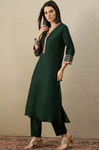 Women Regular Gotta Patti Liva Kurta with Trousers
