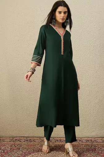 Women Regular Gotta Patti Liva Kurta with Trousers