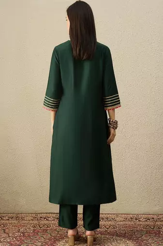 Women Regular Gotta Patti Liva Kurta with Trousers