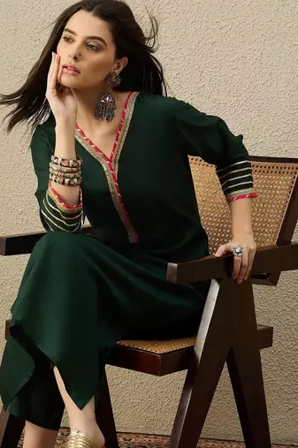 Women Regular Gotta Patti Liva Kurta with Trousers