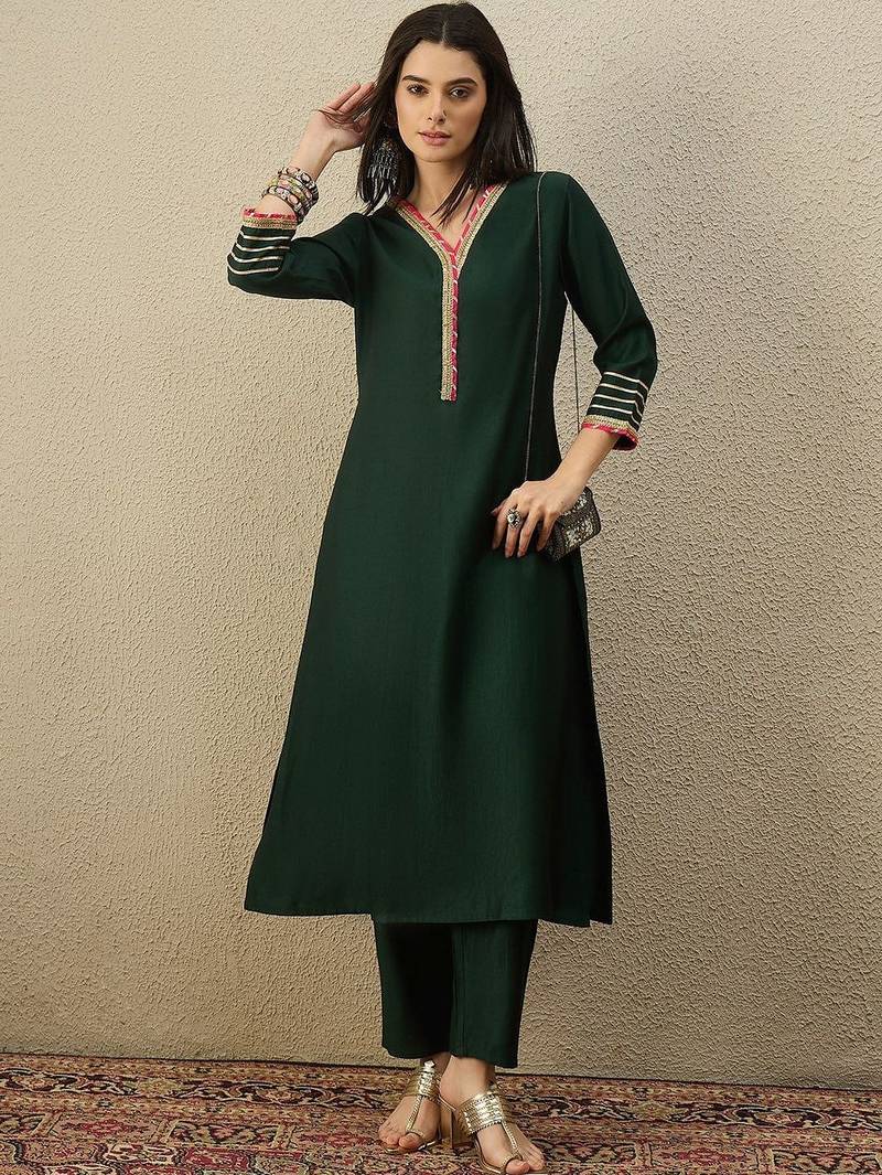 Women Regular Gotta Patti Liva Kurta with Trousers