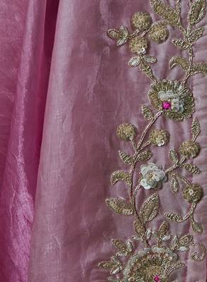 Baby pink and magenta pink tissue silk blend embroidered saree with blouse 4
