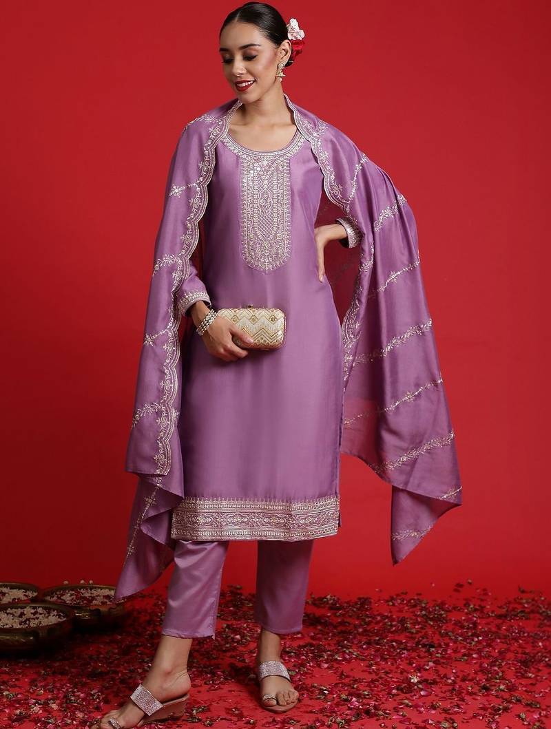 Women Ethnic Motifs Embroidered Regular Thread Work Kurta with Trousers & With Dupatta