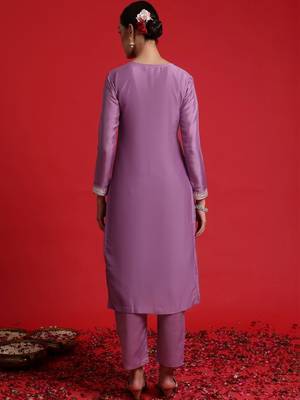 Women Ethnic Motifs Embroidered Regular Thread Work Kurta with Trousers & With Dupatta 4