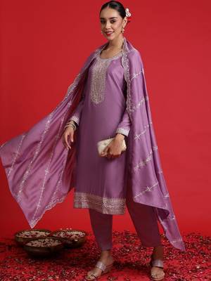 Women Ethnic Motifs Embroidered Regular Thread Work Kurta with Trousers & With Dupatta 5