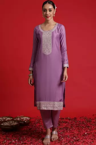 Women Ethnic Motifs Embroidered Regular Thread Work Kurta with Trousers & With Dupatta