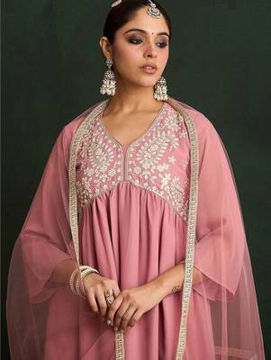 Women Floral Embroidered Empire Thread Work Kurta with Trousers & With Dupatta 2