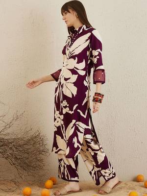 Women Floral Printed Regular Sequinned Kurta with Trousers 2
