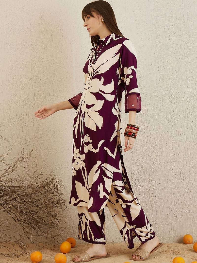 Women Floral Printed Regular Sequinned Kurta with Trousers