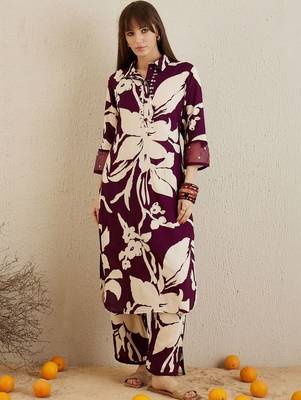 Women Floral Printed Regular Sequinned Kurta with Trousers 5