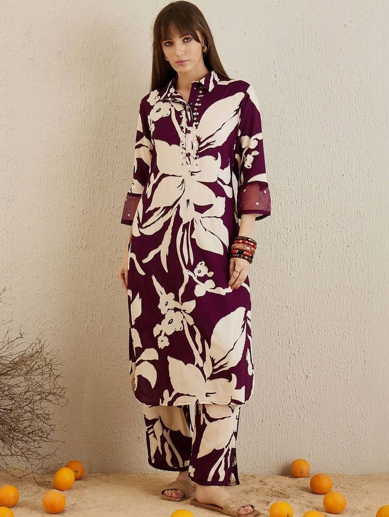 Women Floral Printed Regular Sequinned Kurta with Trousers