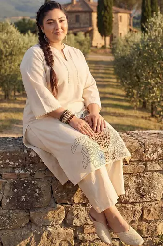 Plus Size Off White Embroidered A-Line Kurta Trousers Set