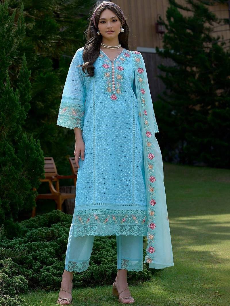 Women Ethnic Motifs Embroidered Regular Thread Work Pure Cotton Kurta with Trousers & With Dupatta